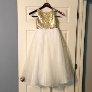 Flower girl dress, youth size small, off white and gold.
